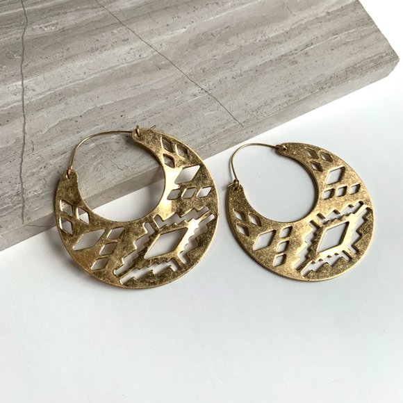 NEW~ Sundance Cut Out Hoop Earrings - Picture 4 of 5